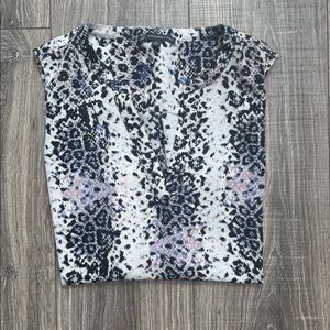 Adrianna Papell Black, White & Light Pink Snake-Print Sleeveless Top